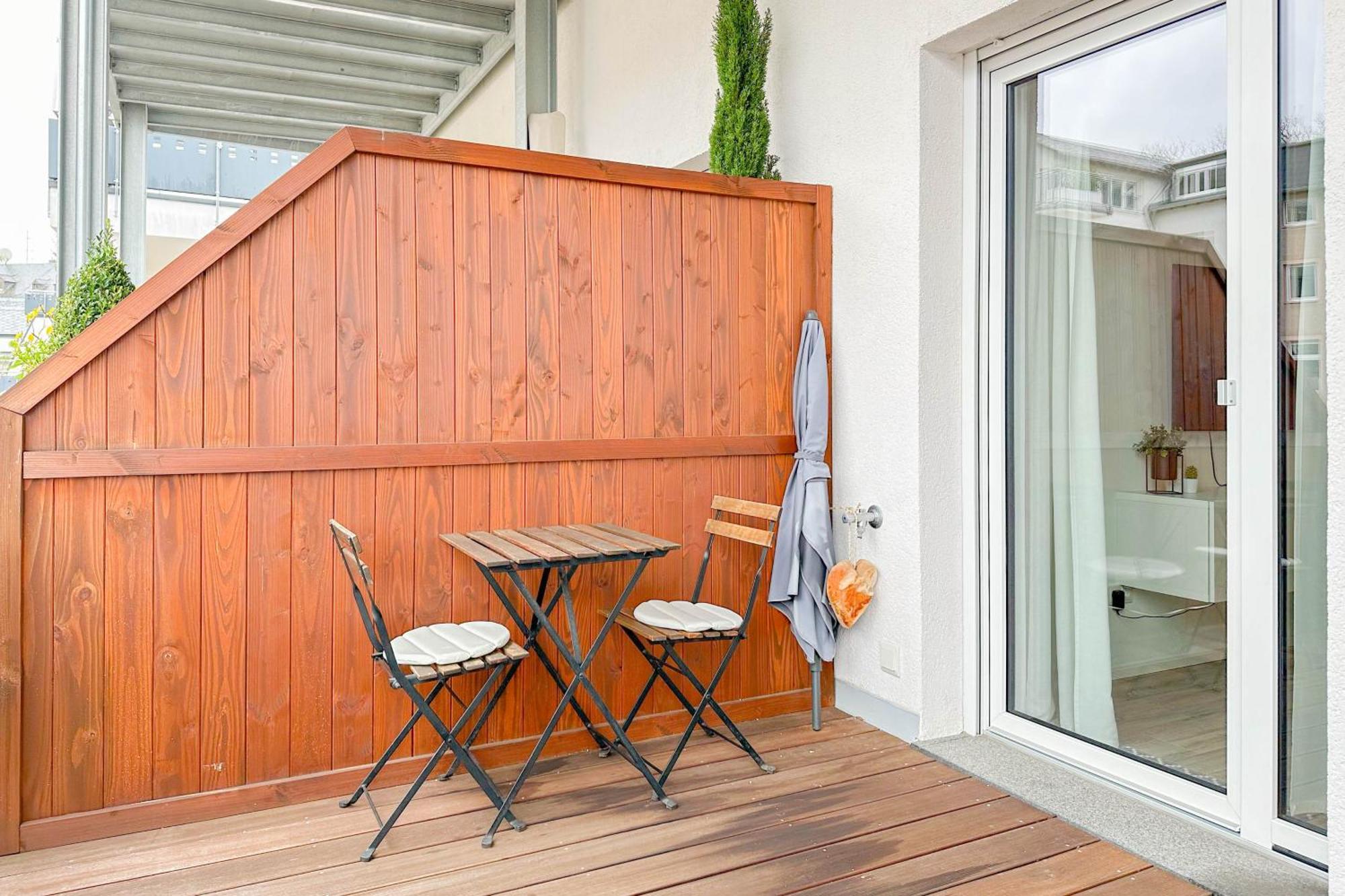 Modernes Trierer Cityloft Mit Grossem Balkon ภายนอก รูปภาพ
